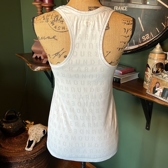 Under Armour Tank - Picture 2 of 4